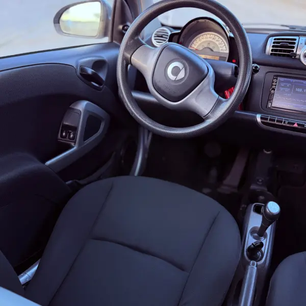 Smart ForTwo Coupé 1.0 mhd Pure 61 6