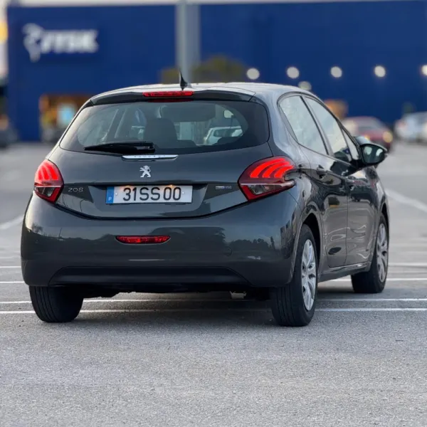 Peugeot 208 1.6 BlueHDi Active 2