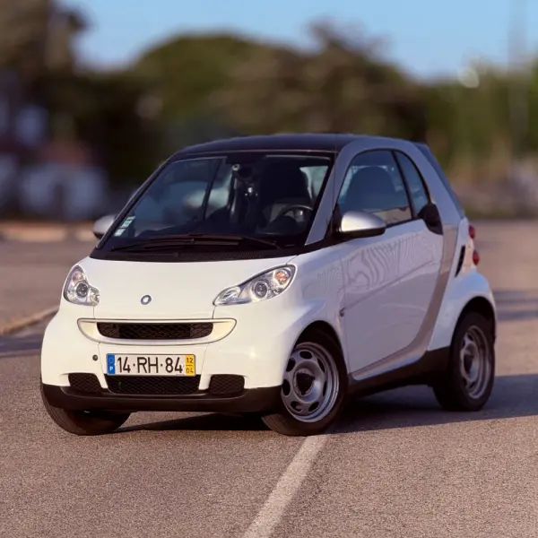 Smart ForTwo Coupé 1.0 mhd Pure 61 2