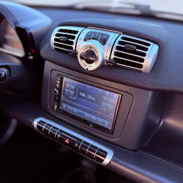 Smart ForTwo Coupé 1.0 mhd Pure 61 8