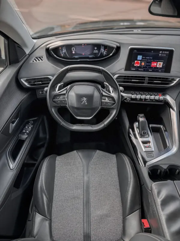 Peugeot 5008 1.5 BlueHDi GT Line EAT8 7