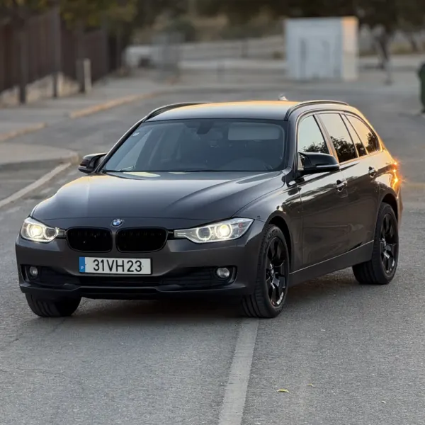 BMW 318 d Touring Line Modern 3
