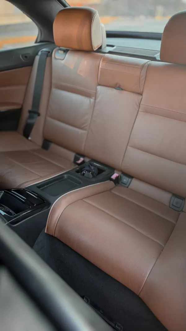 BMW 330 E93 Cabrio 8