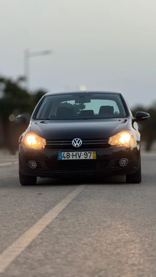 Volkswagen Golf 2.0 TDi Confortline 15