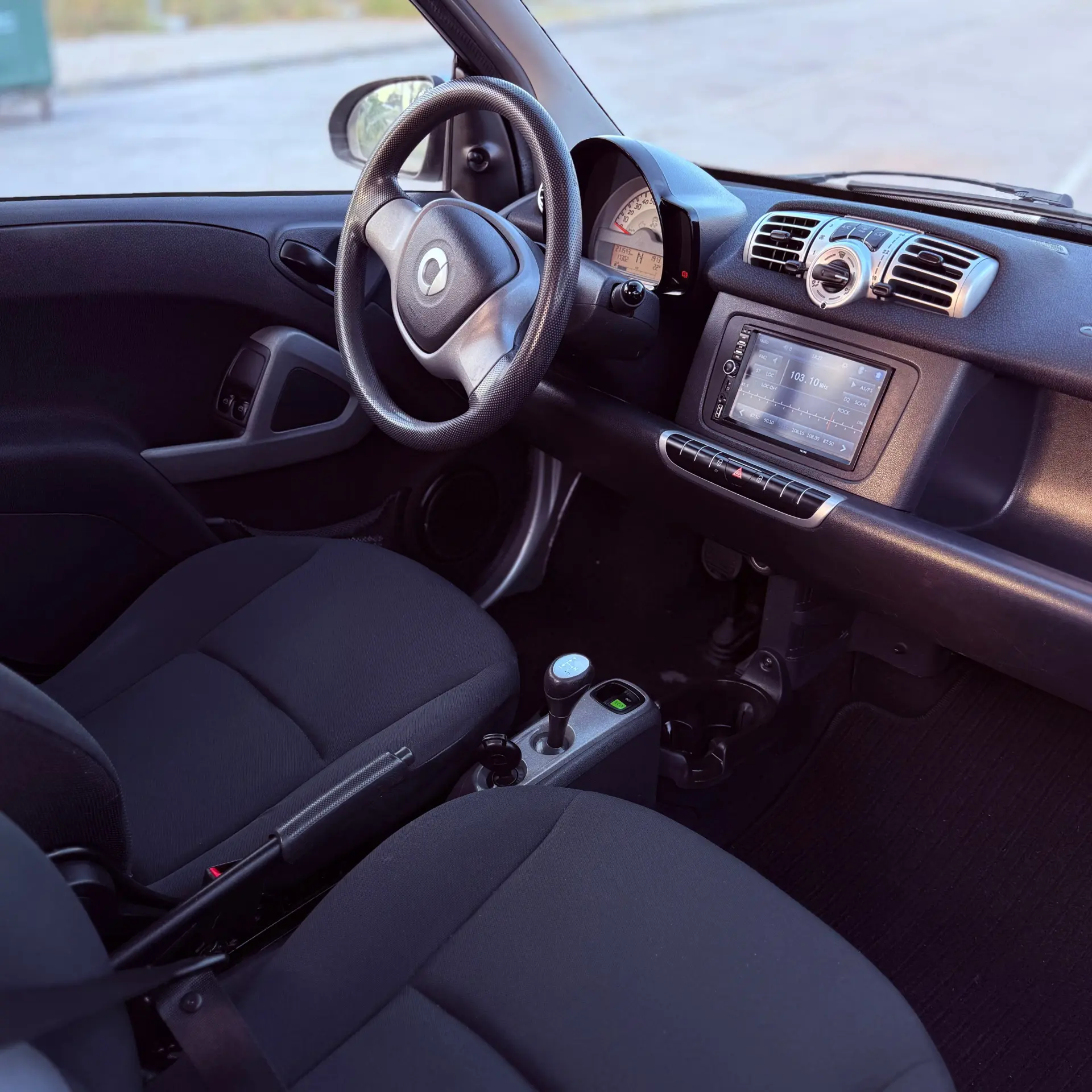 Smart ForTwo Coupé 1.0 mhd Pure 61 7
