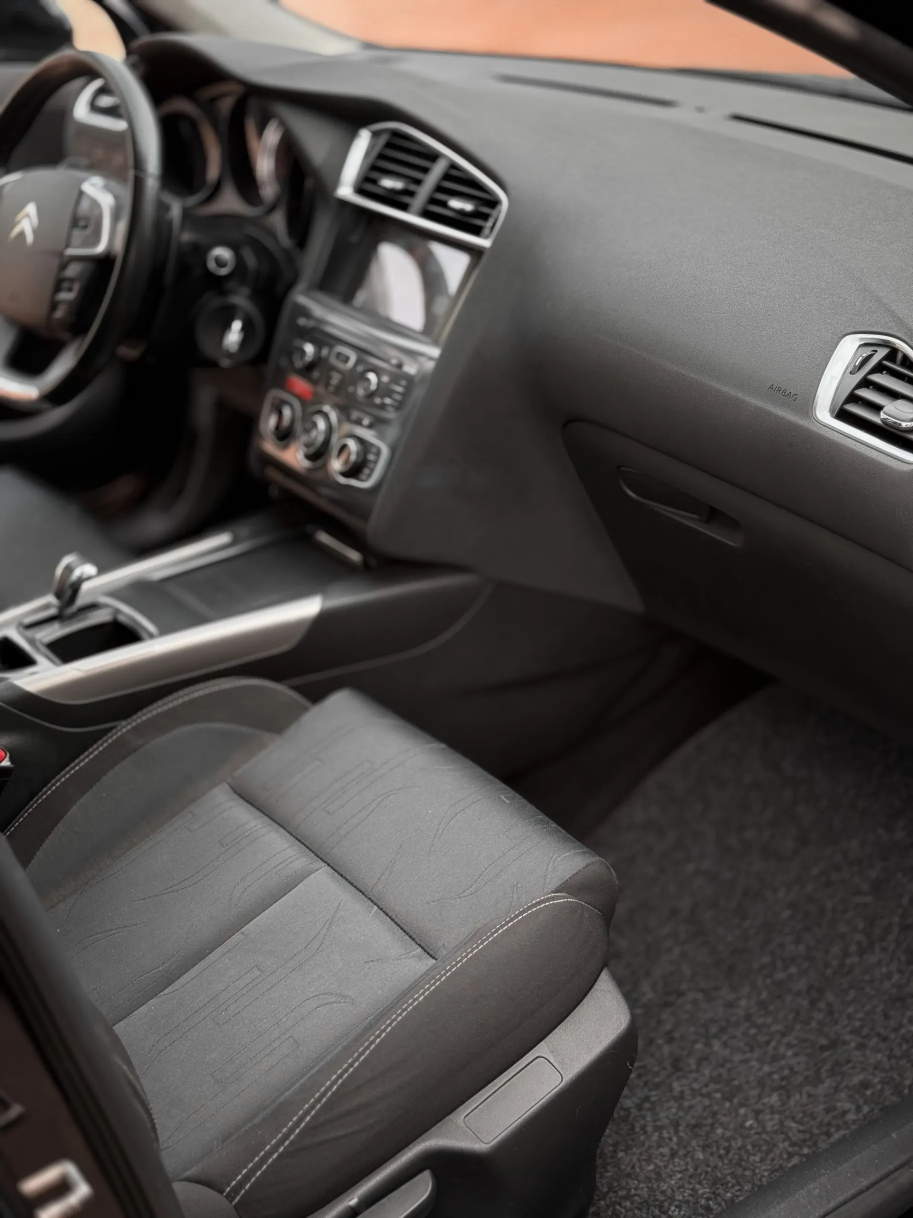 Citroën C4 E-Hdi Seduction 8