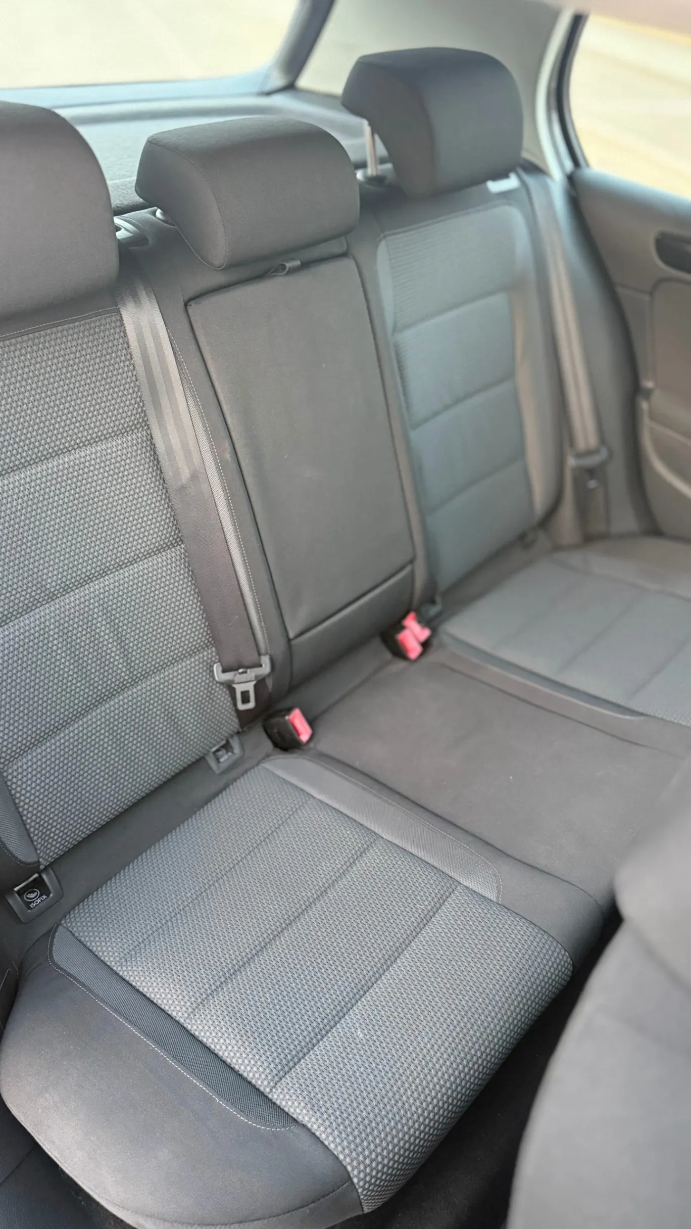 Volkswagen Golf 2.0 TDi Confortline 9