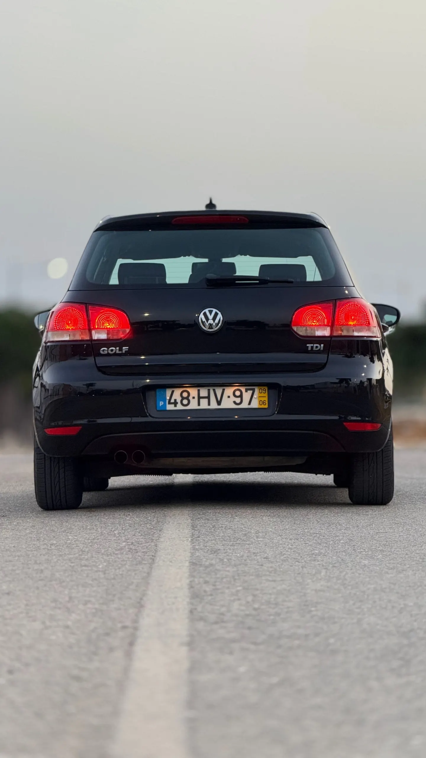 Volkswagen Golf 2.0 TDi Confortline 14