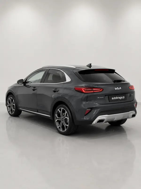 Kia XCeed 1.6 CRDi Tech+SRF 7DCT 4