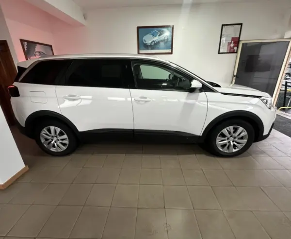 Peugeot 5008 1.5 BlueHDi Active Pack EAT8 4