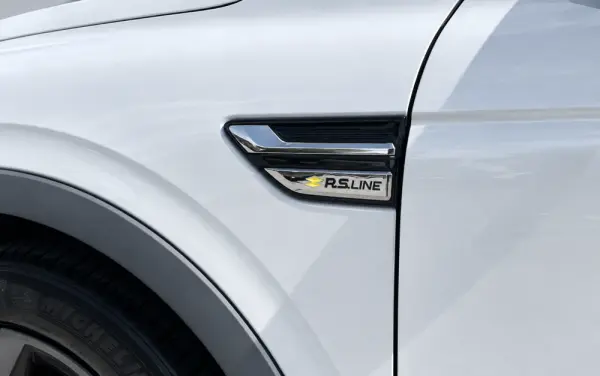 Renault Arkana 1.6 E-Tech R.S.Line 9
