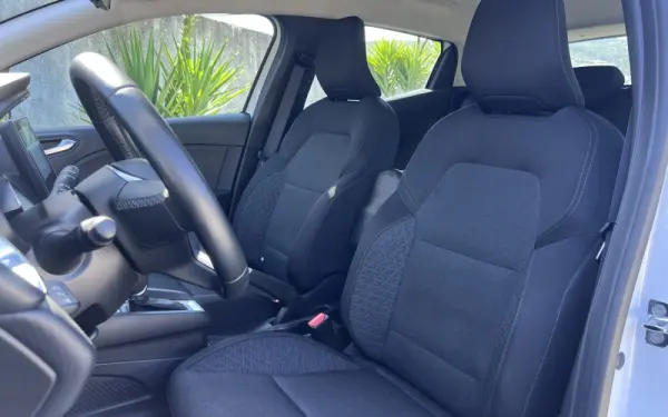 Renault Clio 1.6 E-Tech Initiale Paris 12