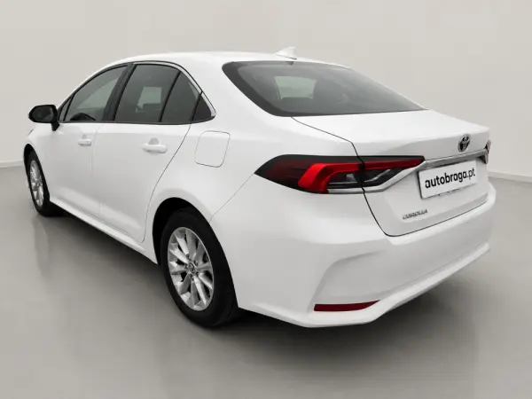 Toyota Corolla SD 1.6 Exclusive 3