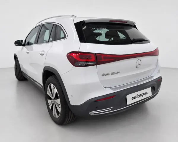 Mercedes-Benz EQA 250+ 4