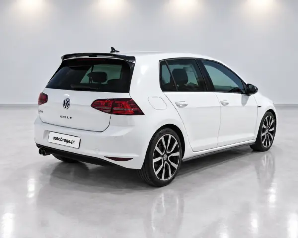 Volkswagen Golf 1.4 GTE Plug-in-Hybrid DSG 3