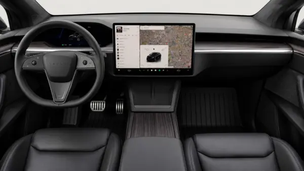Tesla Model X 4
