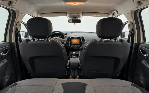 Renault Captur 5