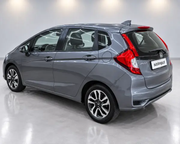 Honda Jazz 1.3 I-VTEC Comfort +Connect. Navi CVT 5