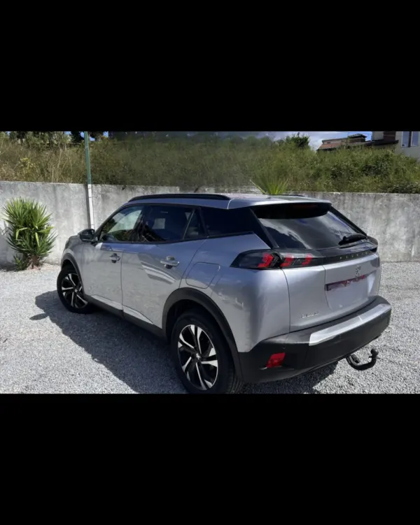 Peugeot 2008 1.2 PureTech Style 3