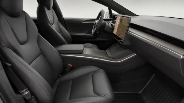 Tesla Model X 7