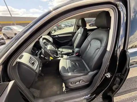 Audi Q3 2.0 TDI 9