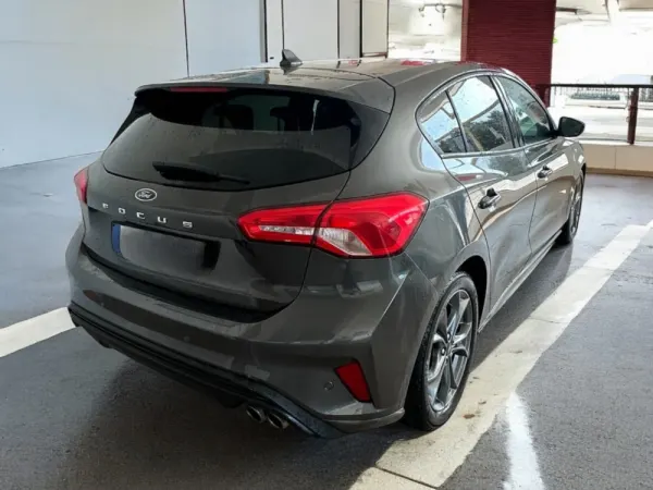 Ford Focus 1.5 TDCi EcoBlue ST-Line Aut. 5
