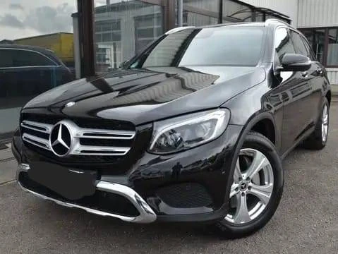 Mercedes-Benz GLC 250 d 4-Matic 9