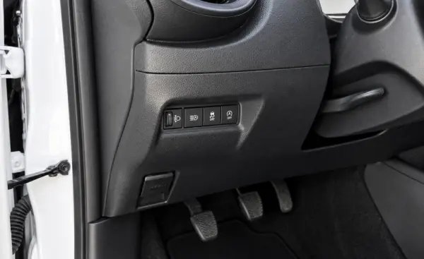 Toyota Aygo X 1.0 Play 10