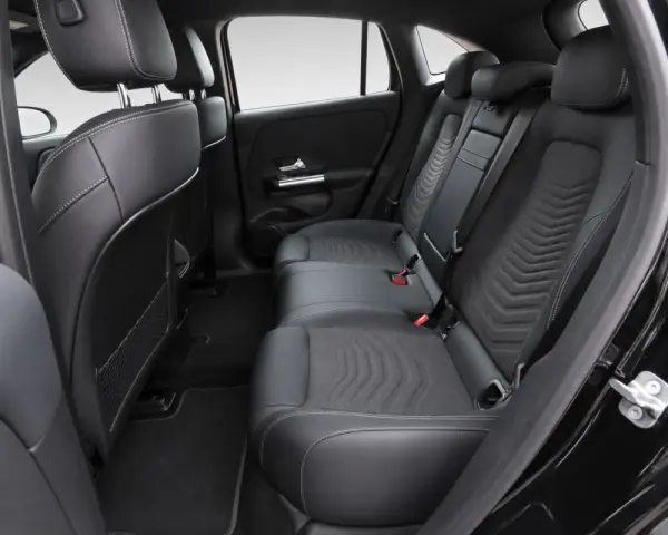Mercedes-Benz EQA 250 14