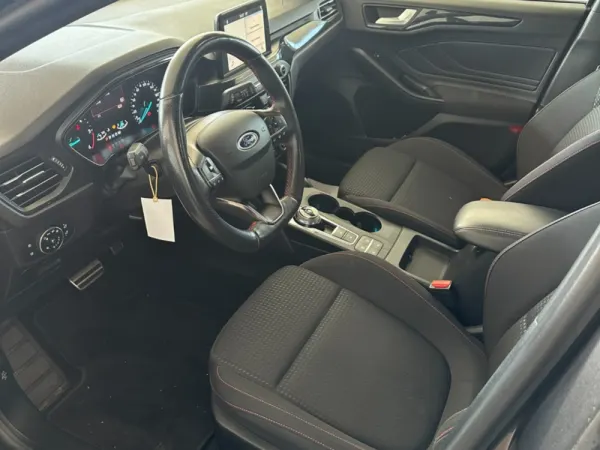 Ford Focus 1.5 TDCi EcoBlue ST-Line Aut. 9
