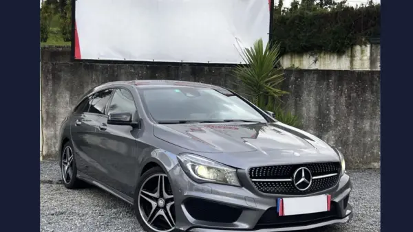 Mercedes-Benz CLA 220 2