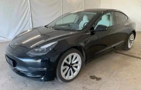 Tesla Model 3 2