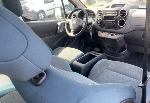 Citroën Berlingo Outro 4