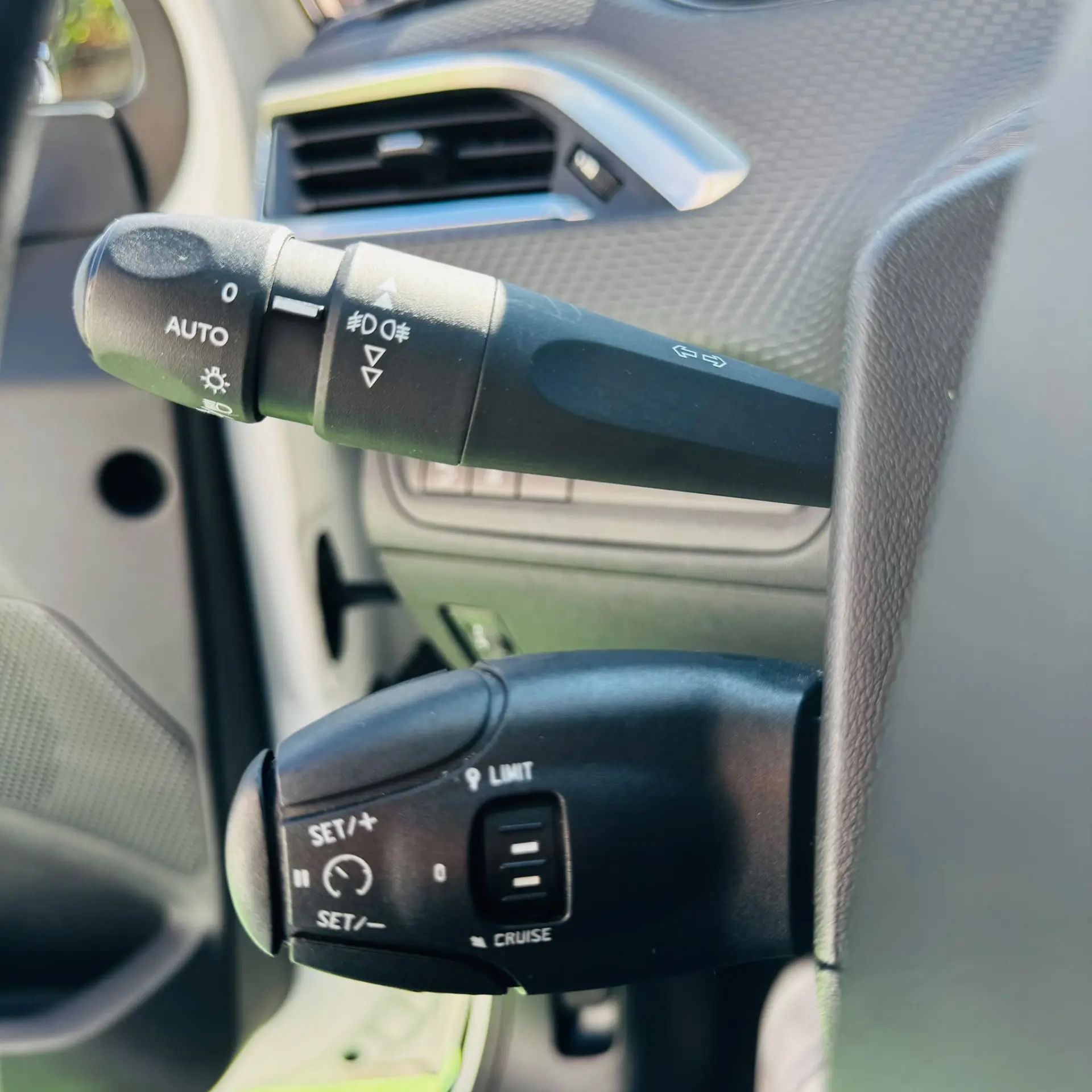 Peugeot 2008 1.2 PureTech Active 7