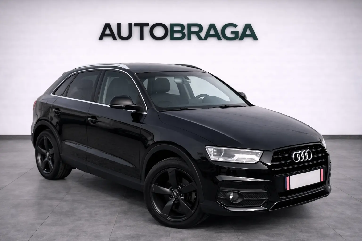 Audi Q3 2.0 TDI quattro S-tronic 1