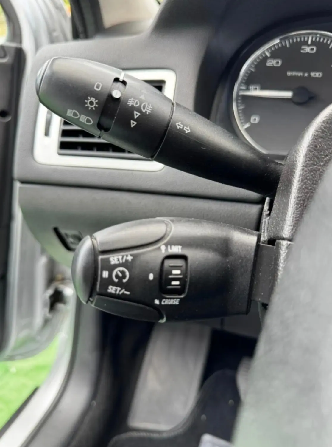 Peugeot 307 1.6 HDi Premium 12