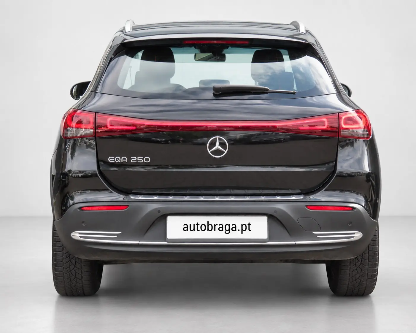 Mercedes-Benz EQA 250 3