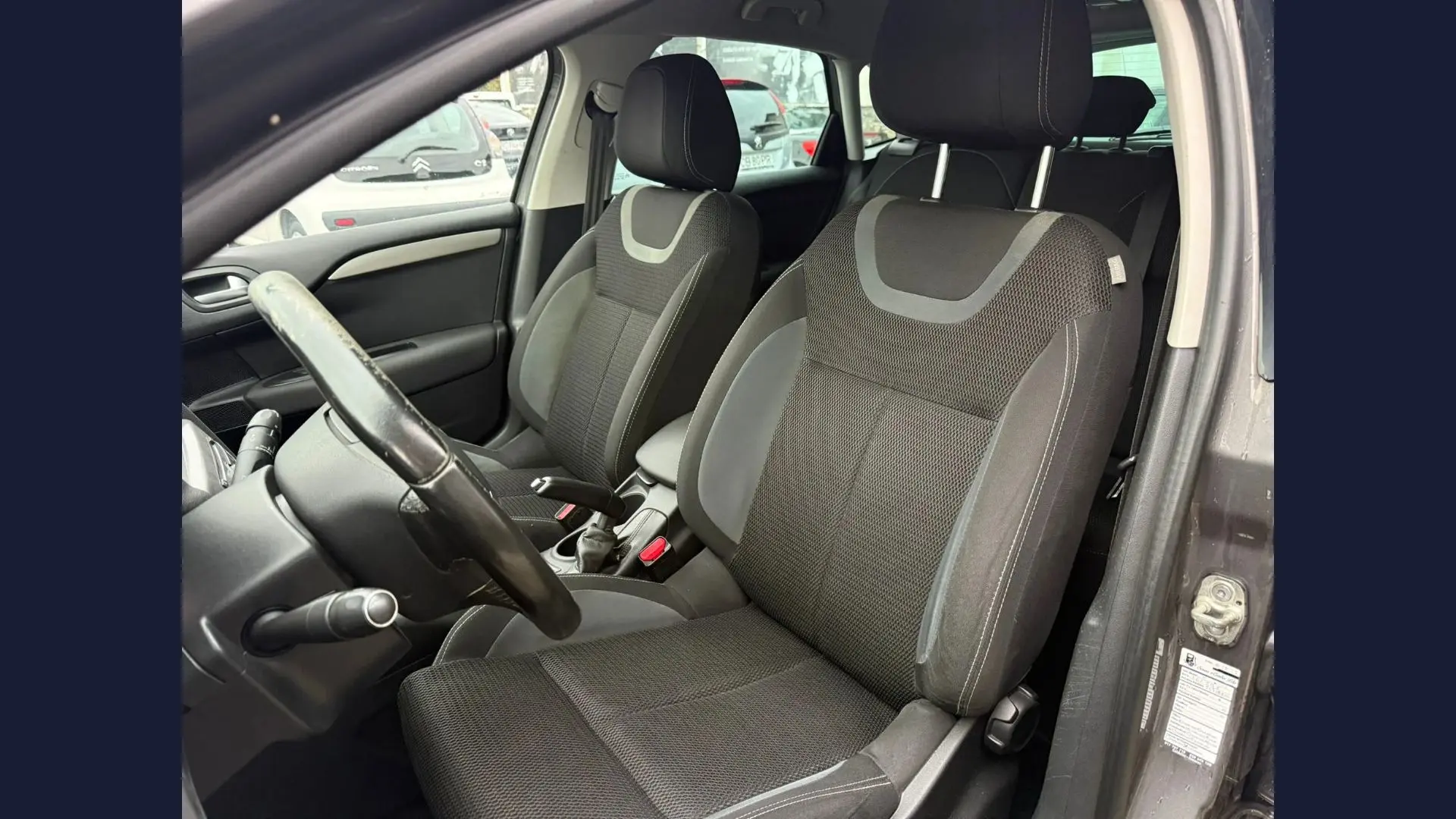 Citroen C4 1.6 e-HDi Air.Exclusive J17 100g 5