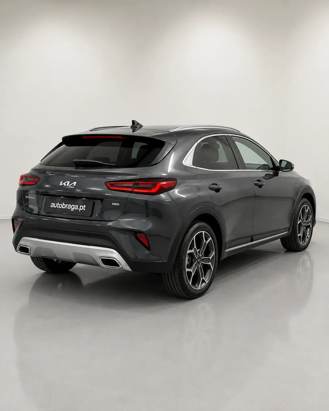 Kia XCeed 1.6 CRDi Tech+SRF 7DCT 3