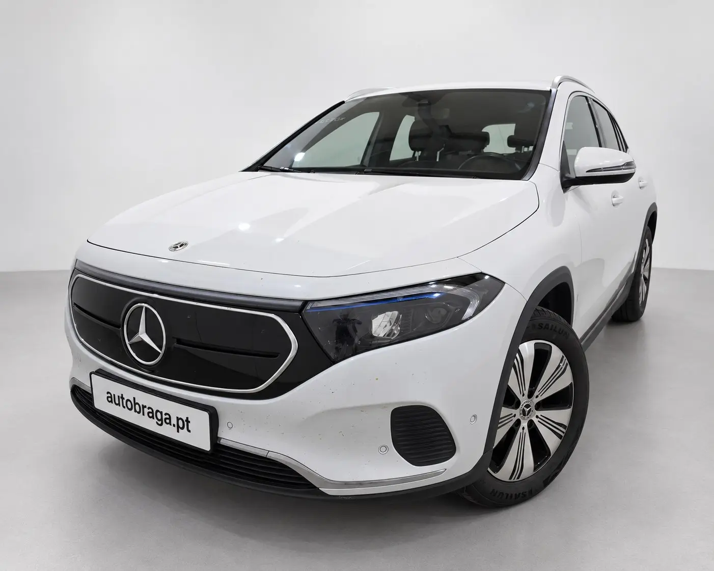 Mercedes-Benz EQA 250+ 1