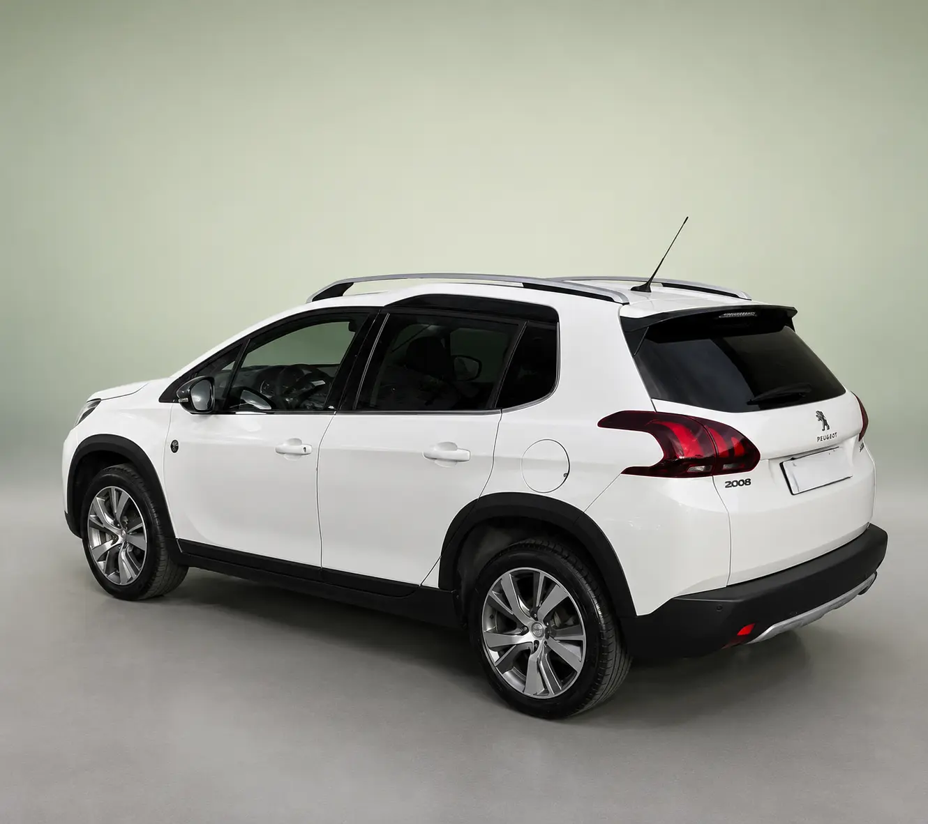 Peugeot 2008 Outro 3