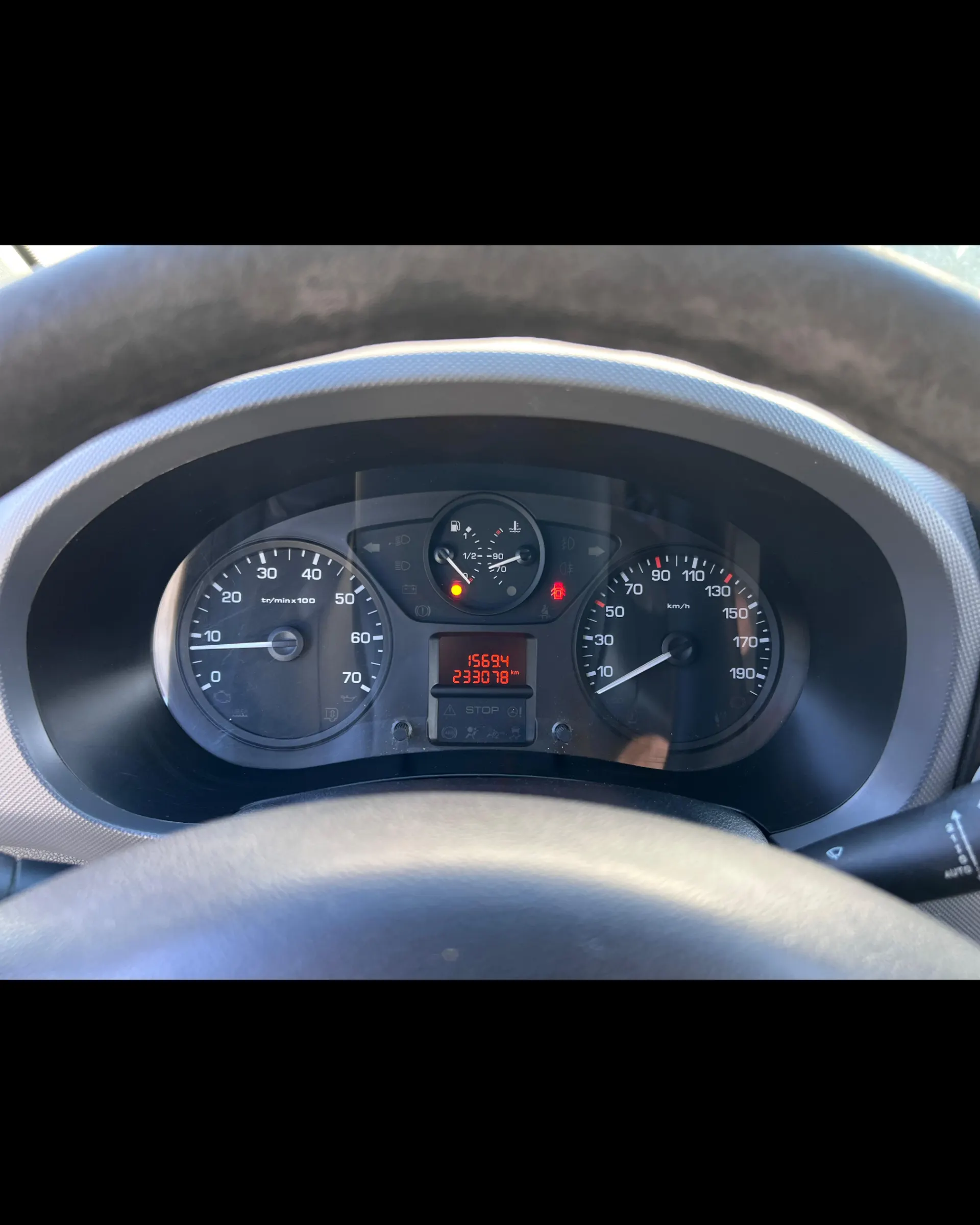 Peugeot Partner 1.6 e-HDi Confort 123g 8