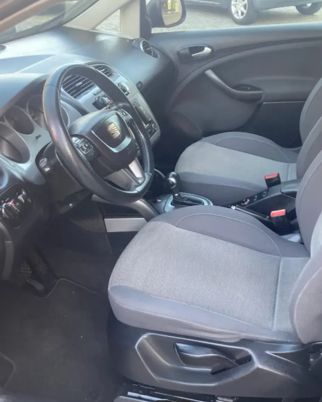 SEAT Altea 1.6 TDI Style DSG DPF 6