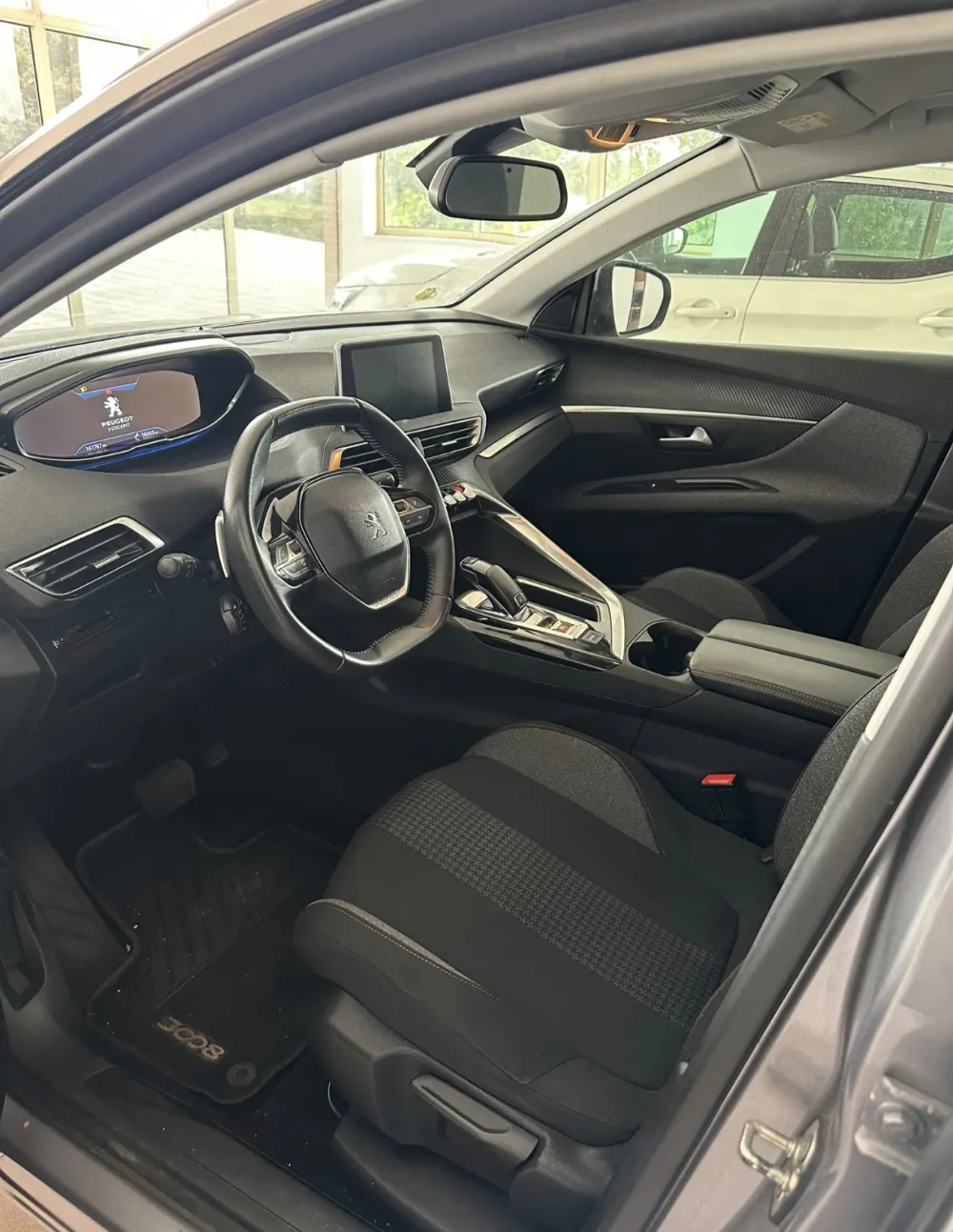 Peugeot 3008 1.5 BlueHDi Active Pack EAT8 8