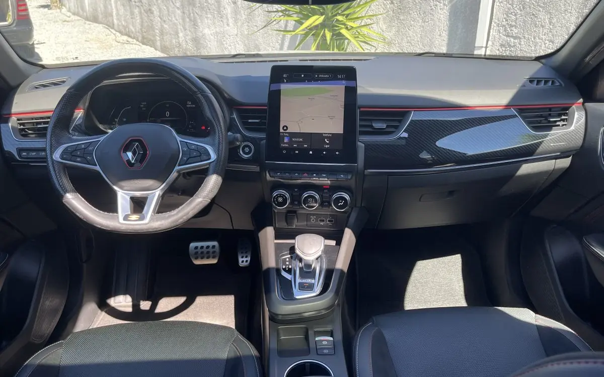 Renault Arkana 1.6 E-Tech R.S.Line 10