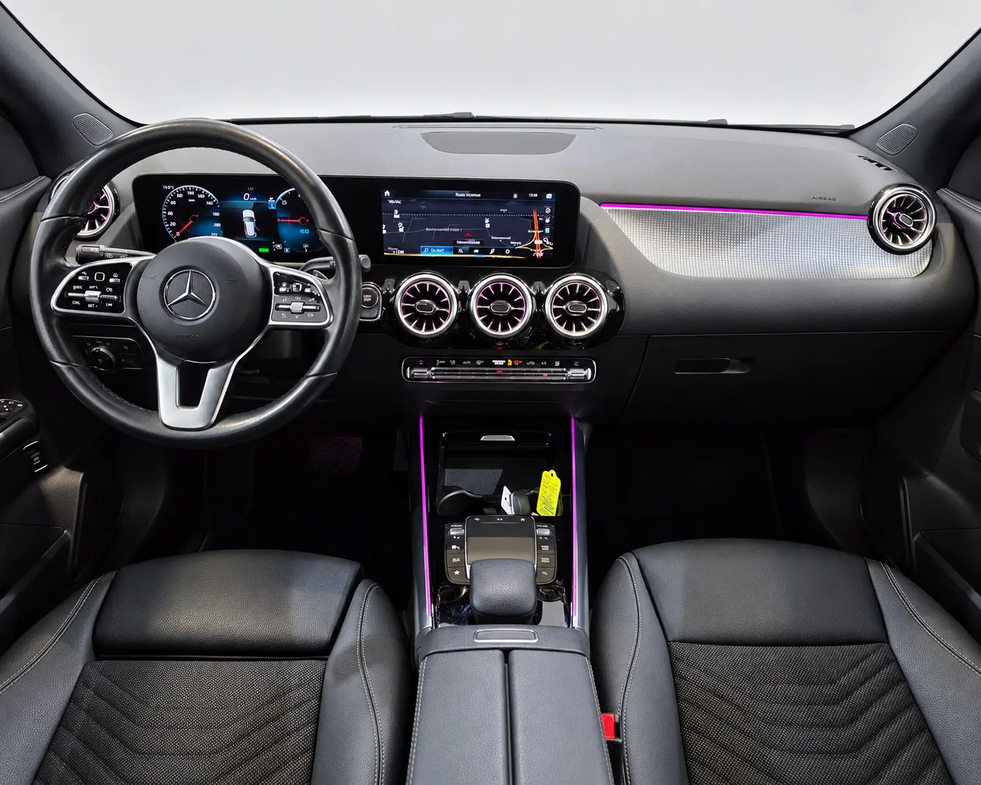 Mercedes-Benz EQA 250+ 7