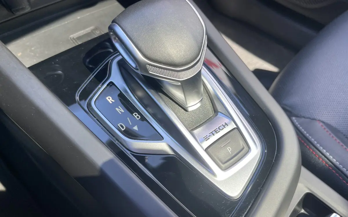 Renault Arkana 1.6 E-Tech R.S.Line 18