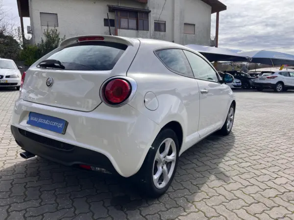 Alfa Romeo MiTo 0.9 T TwinAir Urban 4