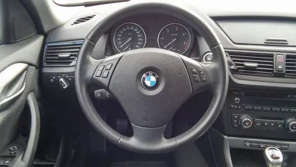 BMW X1 Sdrive 7
