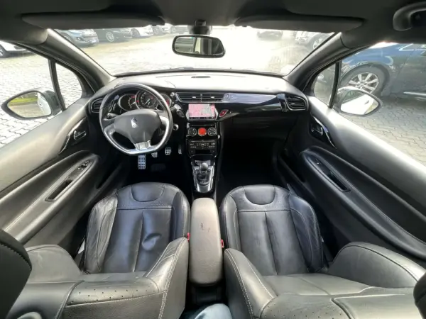 Citroën DS3 1.6 e-HDi Airdream Sport Chic 7